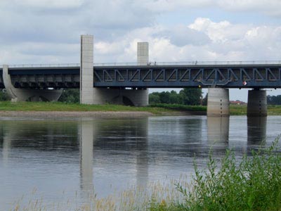 Trogbr&uuml;cke &uuml;ber die Elbe bei Hohenwarthe