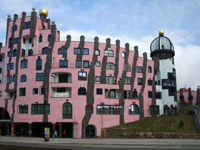 Grüne Zitadelle - Hunderwasserhaus Magdeburg Grüne Zitadelle - Hunderwasserhaus Magdeburg