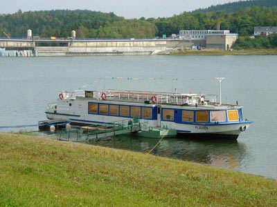 MS Plauen auf der Talsperre Pöhl MS Plauen auf der Talsperre Pöhl