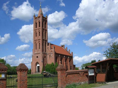 Kirche im Ortsteil Molkenberg Kirche im Ortsteil Molkenberg