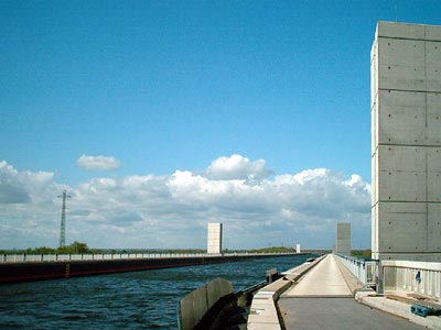 Blick über die Trogbrücke
