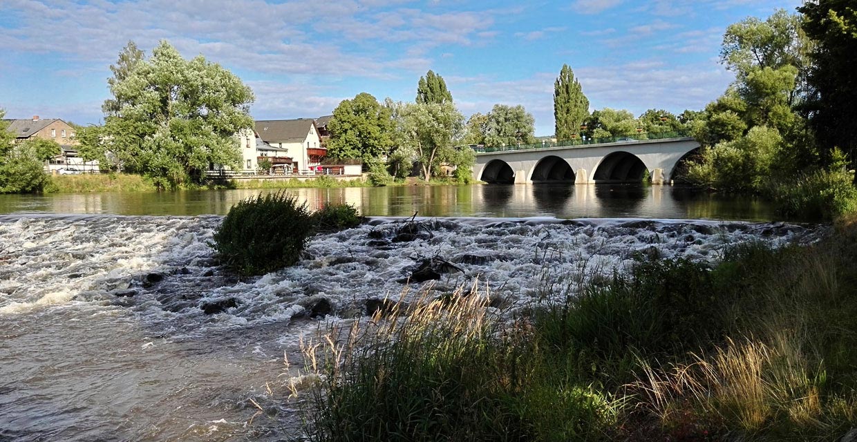 Saale in Saalfeld Zeisswehr