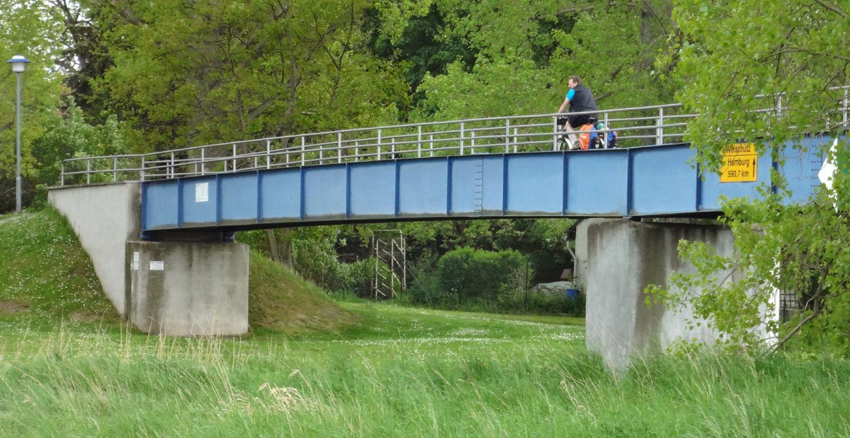 Unstrutbr&uuml;cke Weisch&uuml;tz