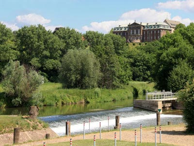 Blick von der Schleuse Tröbsdorf nach Burgscheidungen